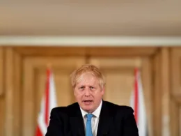 UK witnesses rise in Covid-19 cases by 53,285 with 613 more deaths Covid-19: Boris Johnson Out of Hospital (VIDEO)