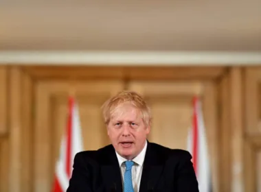 UK witnesses rise in Covid-19 cases by 53,285 with 613 more deaths Covid-19: Boris Johnson Out of Hospital (VIDEO)