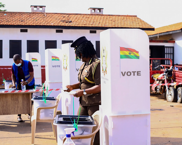 Ghana Polls Over 17 million Ghanaians vote to elect new president REPORT AFRIQUE International Ghana Polls: Over 17 million Ghanaians vote to elect new president