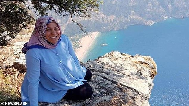 Turkish man on trial for pushing wife to death after Selfie 5 Turkish man allegedly pushes wife to death after Selfie