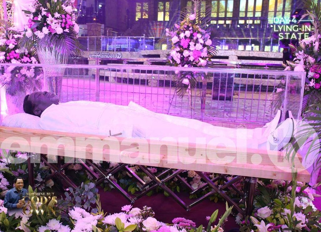 REPORT AFRIQUE International Remains of Prophet TB Joshua arrives Synagogue for lying-in-state (Photos)