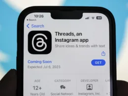 Meta's Twitter Competitor App ''Threads'' Is Now Available for Downloads