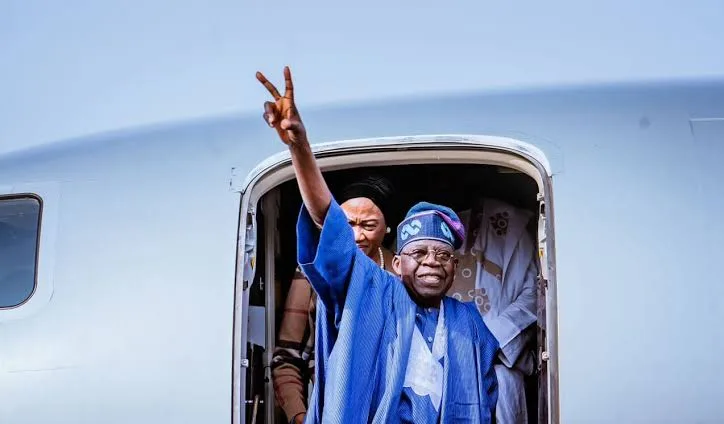 President Tinubu Jets Out On a Private visit to paris