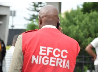 EFCC Operatives Storm Dangote Office Over Fishy Forex Transactions During Emefiele's CBN Tenure