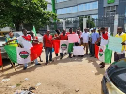 Labour Union Protests Heritage Bank's Dismissal of 1,000 Support Workers