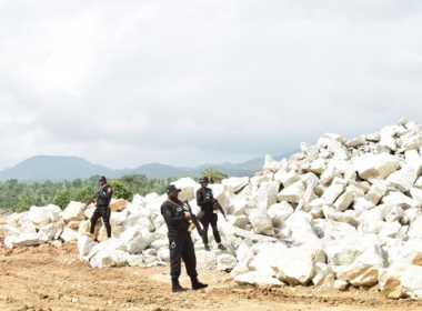 The Federal Government has sealed an illegal mining site in Gaube, Kuje area council of the Federal Capital Territory (FCT), to prevent revenue loss in the mining sector.