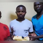 Police nab 3 smuggling drugs in bread to detained suspect