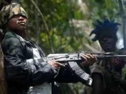 Gunmen abduct Rivers monarch’s police orderly and driver