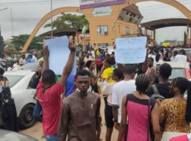 UNIBEN Shuts Down Academic Activities Indefinitely Amid Protests