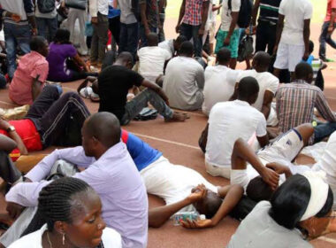 6,700 Applicants Jostle For 380 Vacant teaching job In Enugu