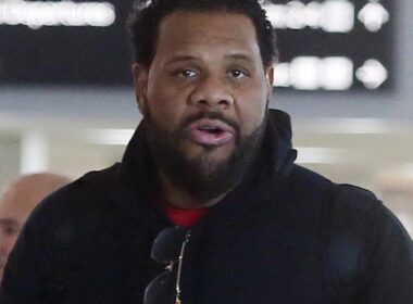 US Rapper Fatman Scoop Dies After On-Stage Collapse