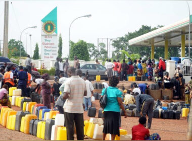 Ogun residents Lament as petrol Price hits N2,000/litre