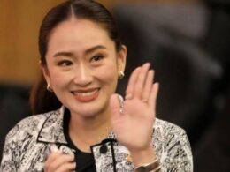 Shinawatra Becomes Thailand’s New Prime Minister