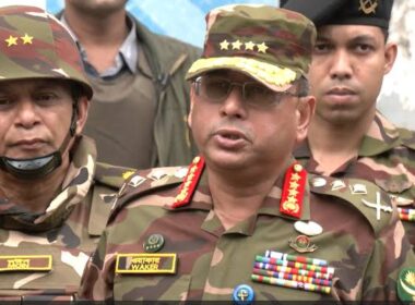 Bangladesh Army Chief Unveils Groundbreaking Revolutionary Plans for Interim Government, Urges End to Violence Amid Unrest