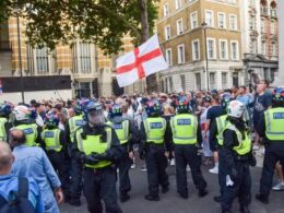 Ex-MI6 Chief Warns of Clear Russian Involvement in UK Far-Right Protest Ex-MI6 Chief says Russia Involved in UK Far-Right Protest