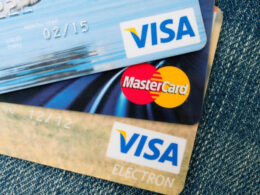 US Sues Visa For Allegedly Raking in $8 Billion in Excessive Fees
