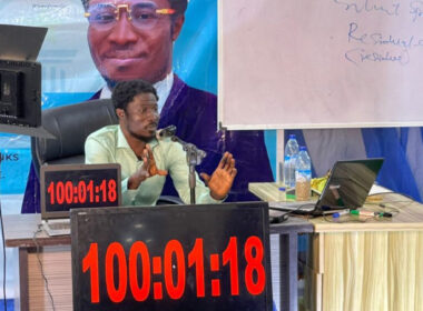 Osun lecturer reaches 100-hour mark For longest marathon lecture