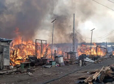 Fire Engulfes Ebute Metta plank market in Lagos