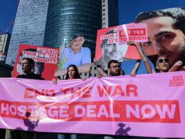 Israel Offers End War if Hamas Frees All Hostages and Disarms; Hamas Rejects Deal
