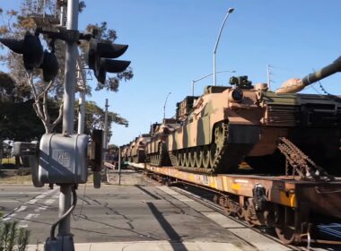Australia Plans to Send Decommissioned Abrams Tanks to Ukraine