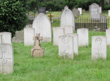 UK Considers Reusing Old Graves to Address Burial Space Shortage