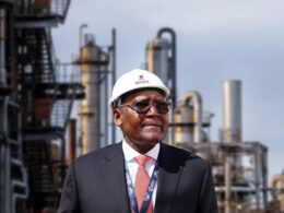 Dangote Refinery Lowers Petrol Price To N970 Per Litre 