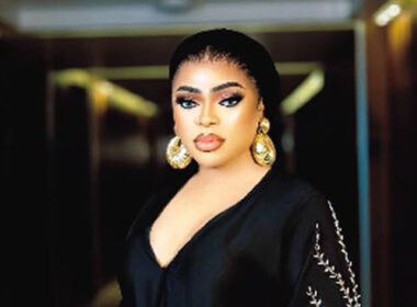 How I lost my virginity & impregnated a Lady In The University - Bobrisky