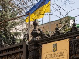 Poland To Offer Russian Consulate to Ukraine After Expelling Russian Diplomats