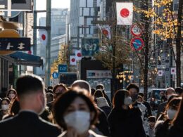 Tokyo Embraces 4-Day Workweek to Boost Family Time And Combat Low Fertility Rates