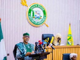 Ogun State Governor Unveils 2025 Budget of 1.054 Trillion Naira Ogun State Governor Unveils 2025 Budget of 1.054 Trillion Naira