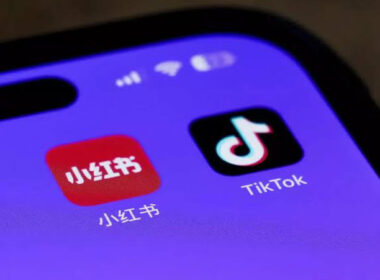 US TikTok Users Flock to Chinese App RedNote Amidst Ban Threat