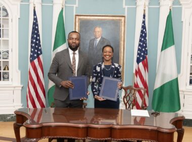 U.S., Nigeria Sign $2m Grant to Expand Fiber Optic Infrastructure by 90,000 km