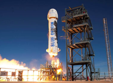 Blue Origin Cuts Workforce by 10% Amid Restructuring Efforts