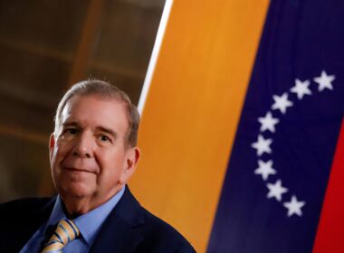 Venezuela Offers $100,000 Reward for Exiled Opposition Leader Edmundo Gonzalez Urrutia