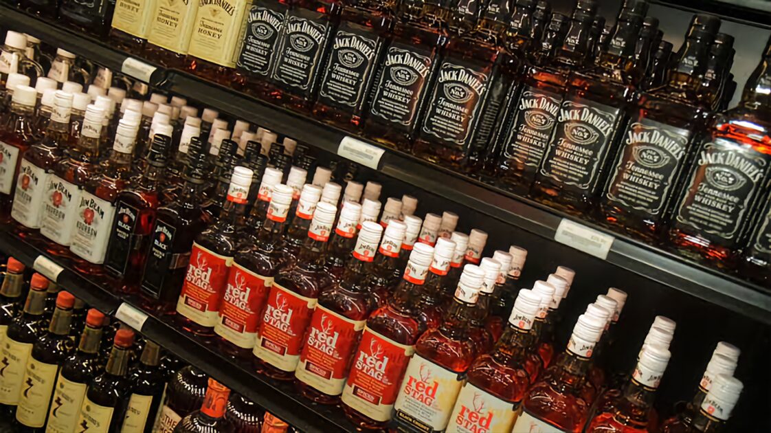 U.S Surgeon General Calls for Cancer Warning Labels on Alcohol: A Public Health Concern How Alcohol Promotes Cancer