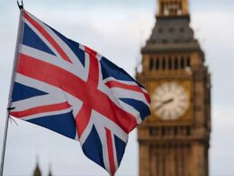 Top 9 UK High-Demand Jobs For 2025 With Visa Options
