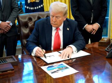 Trump Declares English As Official Language Of The U.S. In New Executive Order