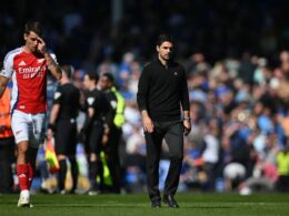 Arsenal Held by Resilient Everton as Liverpool Close in on Premier League Title