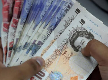 Top 5 Fields that can Get you A high-paying UK job