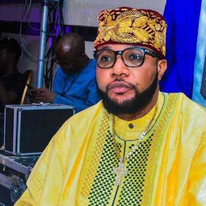 EFCC Arrests Lagos Socialite E-Money Over Alleged Naira Abuse, Dollar Spraying