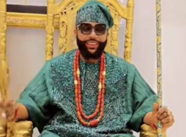 E-Money Warns Against Spraying Cash at Parties Amid EFCC Crackdown